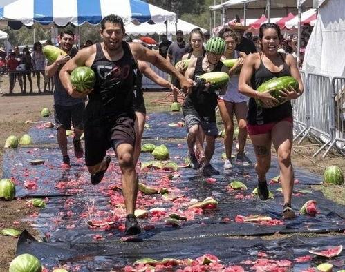 巴厘島群眾吃瓜,共享熱帶風(fēng)情美食盛宴