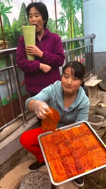 吃瓜群眾表示很平靜,圍觀事件不驚不擾