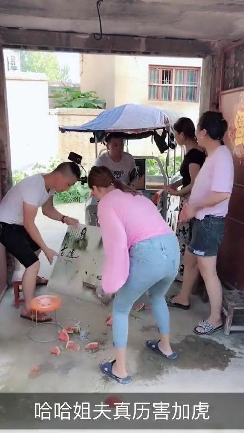 吃瓜群眾為什么這么尷尬,吃瓜群眾尷尬背后的社會現象解析