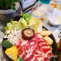 吃瓜群眾小火鍋圖片真實,吃瓜群眾小火鍋的視覺誘惑